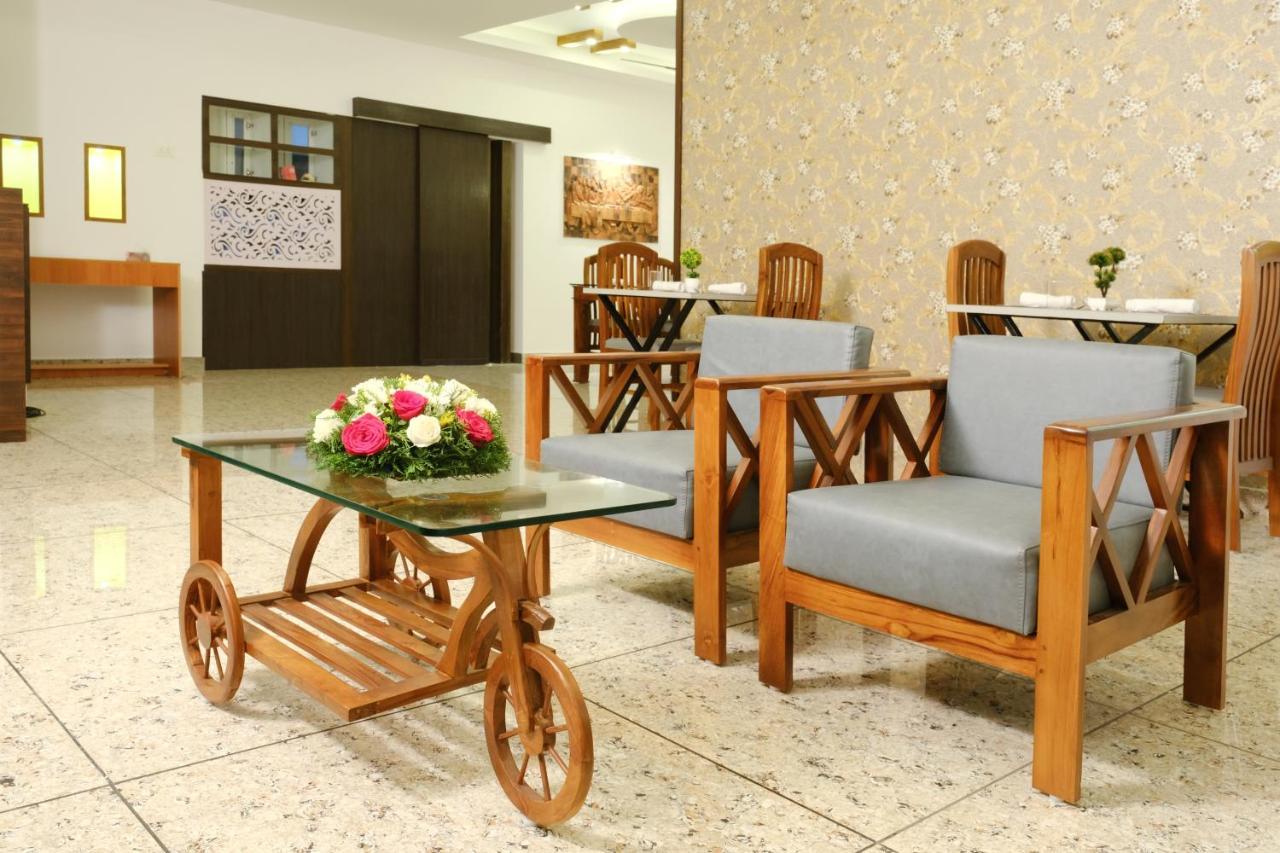Serene Stay Alappuzha Esterno foto